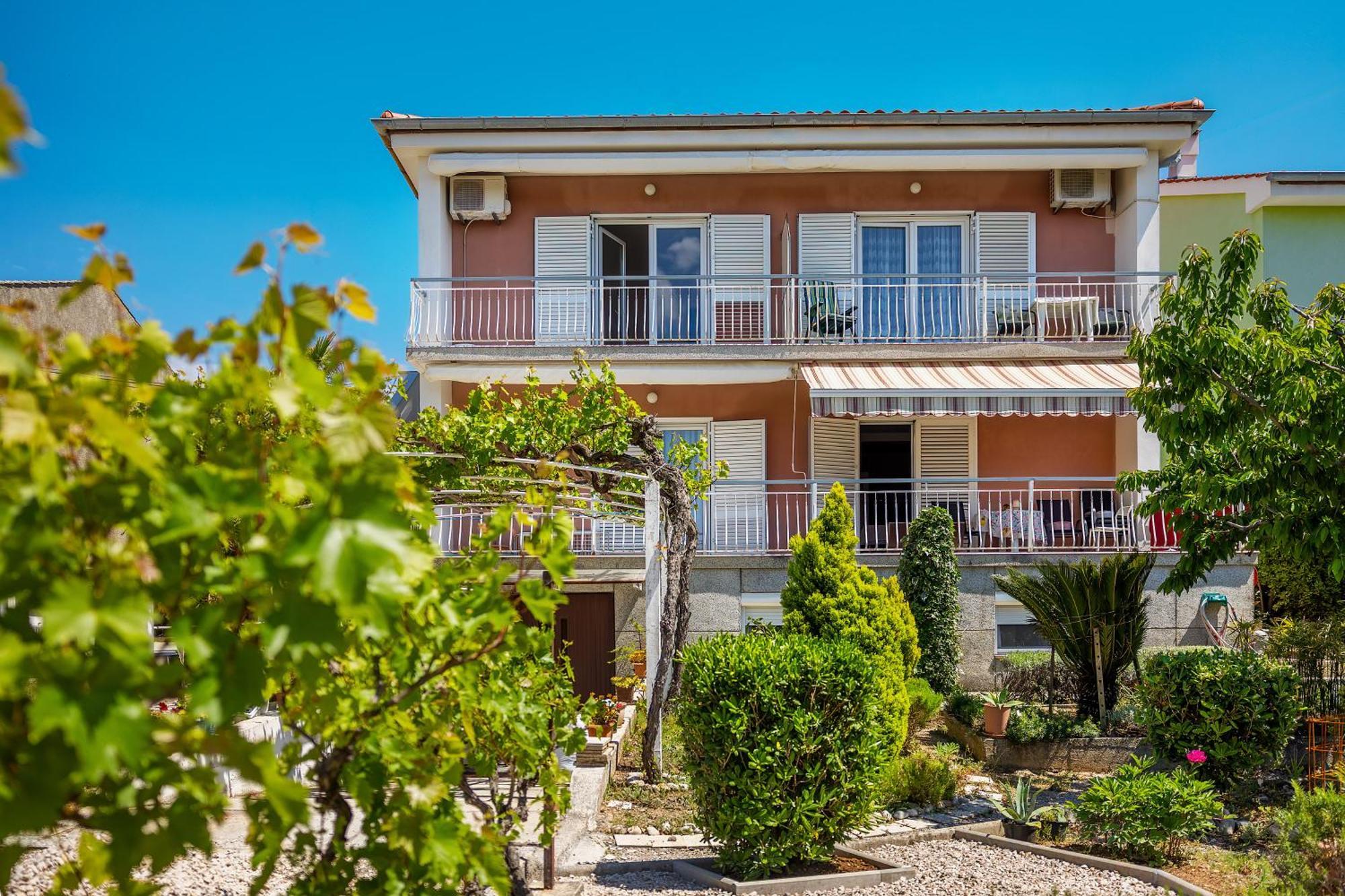 & Ljubica Apartment Punat